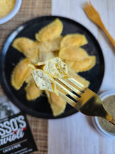 Load image into Gallery viewer, Cacio e Pepe Ravioli