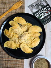 Load image into Gallery viewer, Cacio e Pepe Ravioli
